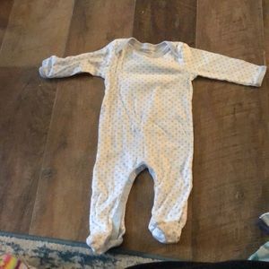 Burts bees sleep and play!